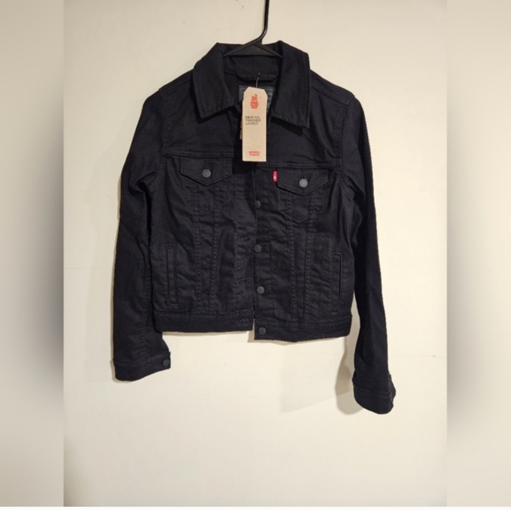 Women's Levi's Trucker Jacket - Picture 3 of 9